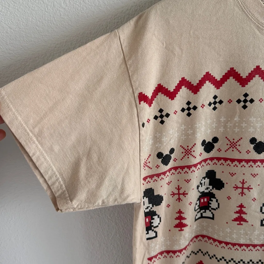 Disney X Hanes Beige Holiday Disney T-Shirt Preshrunk Cotton Large - Image 2