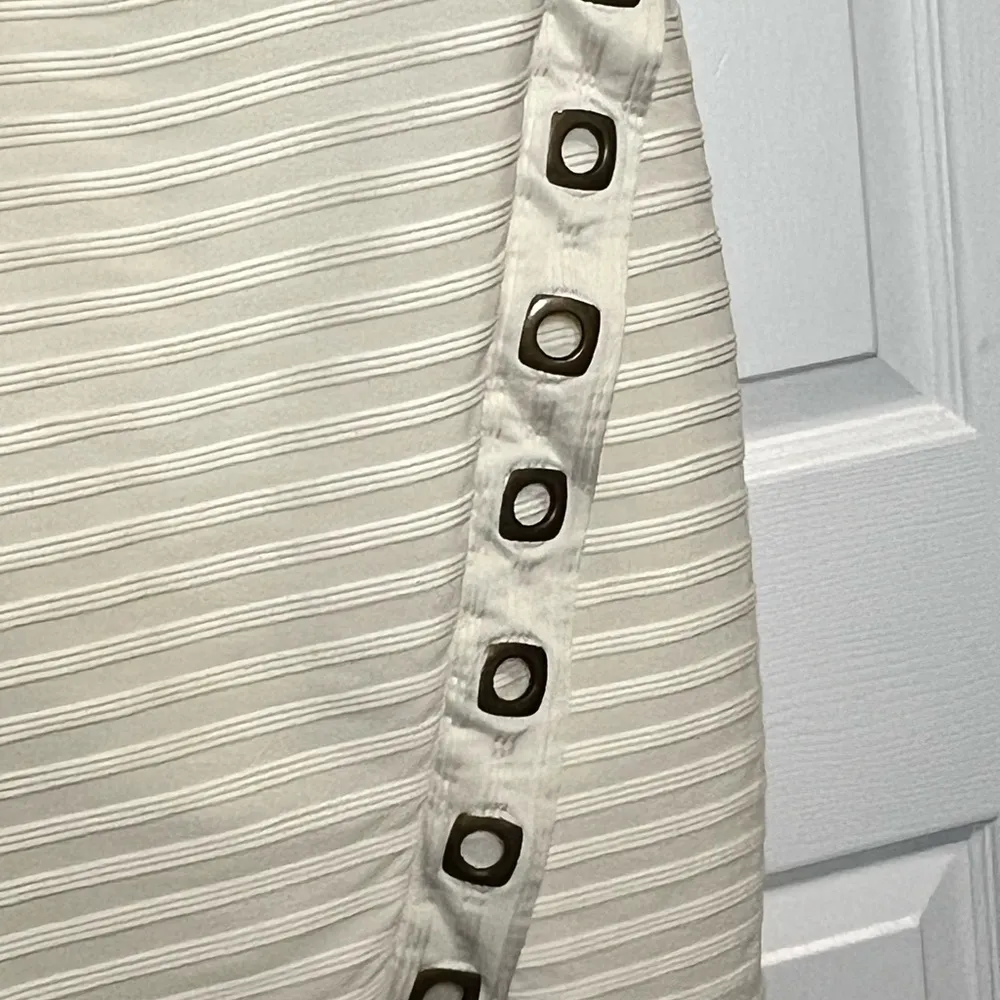 Cato Women’s Off-White/Ivory Dress w/ metal detailing - Sz. 8 - Image 8