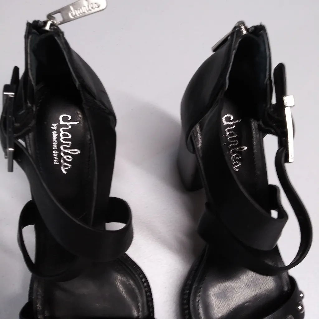 Charles by Charles David Vanden Studded Heeled Sandals Moto Size 8 - Image 6