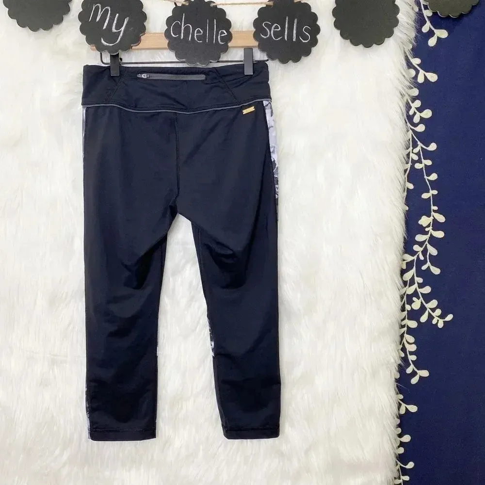 ALALA Palm Shadow‎ Print Blocked Crop Active Workout Leggings - Image 4