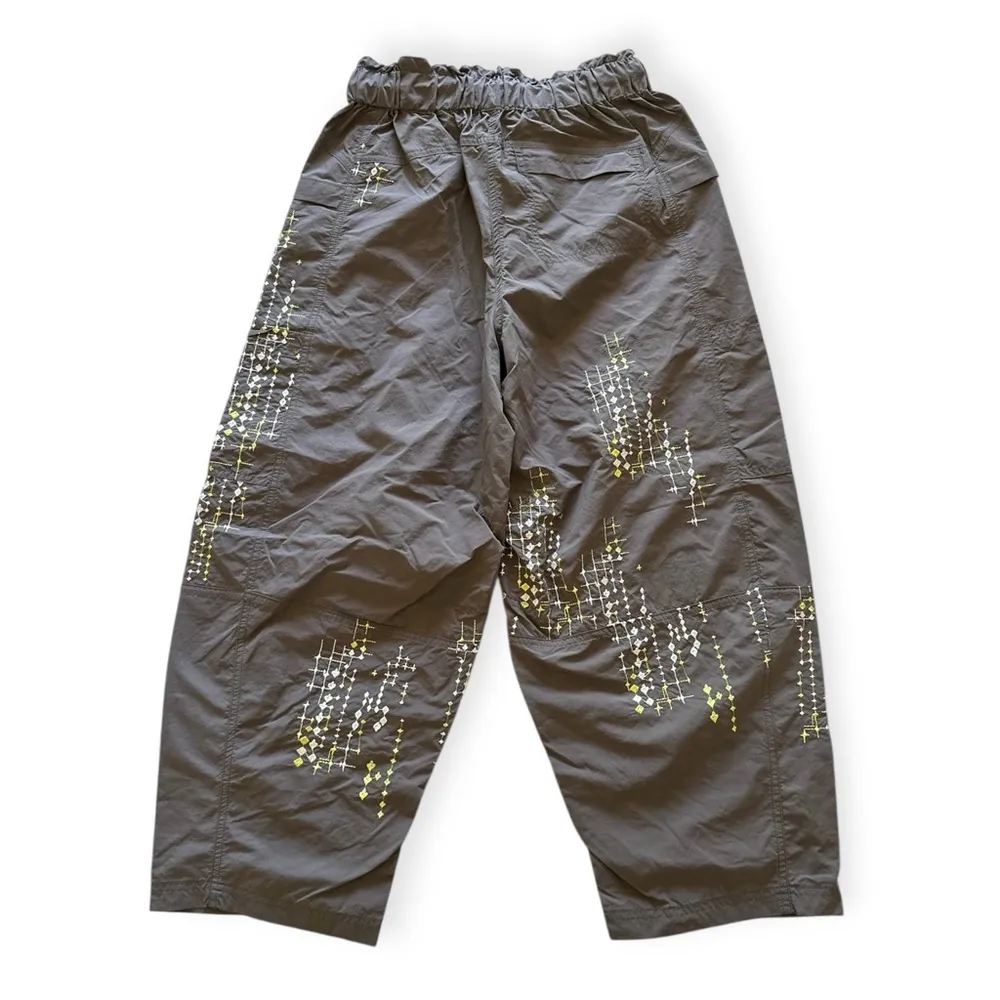 #161 NWT Free People In The Wild Embroidered Pants in Dainty Diamonds-Gunmetal - Image 7