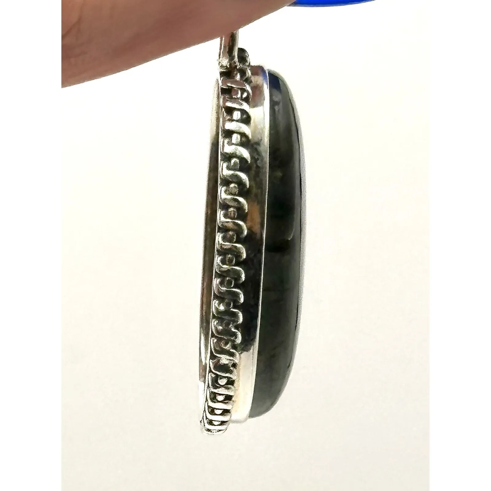 Blue Flash Labradorite Oval Sterling Silver Handmade Pendant - Image 7