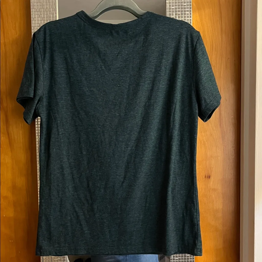 Be Kind Graphic T - Image 2