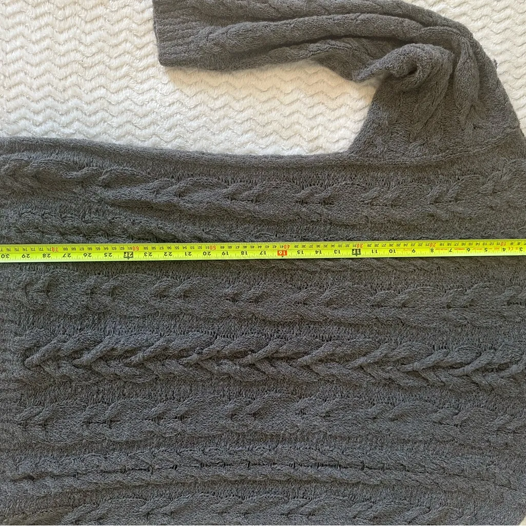 Joseph Wool Dark Gray Turtleneck Sweater with Cable Knit Pattern - Image 2