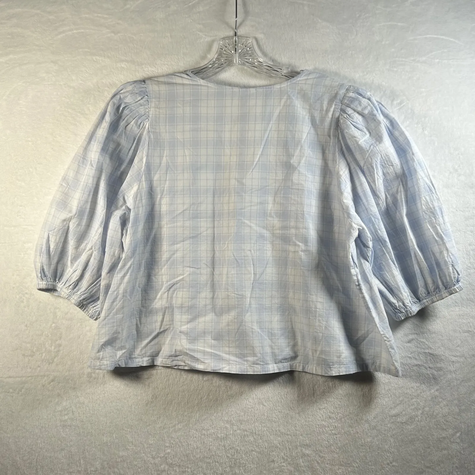 Melrose and Market Plaid V Neck Puff Sleeve Top Blouse Blue White Size Large - Image 5