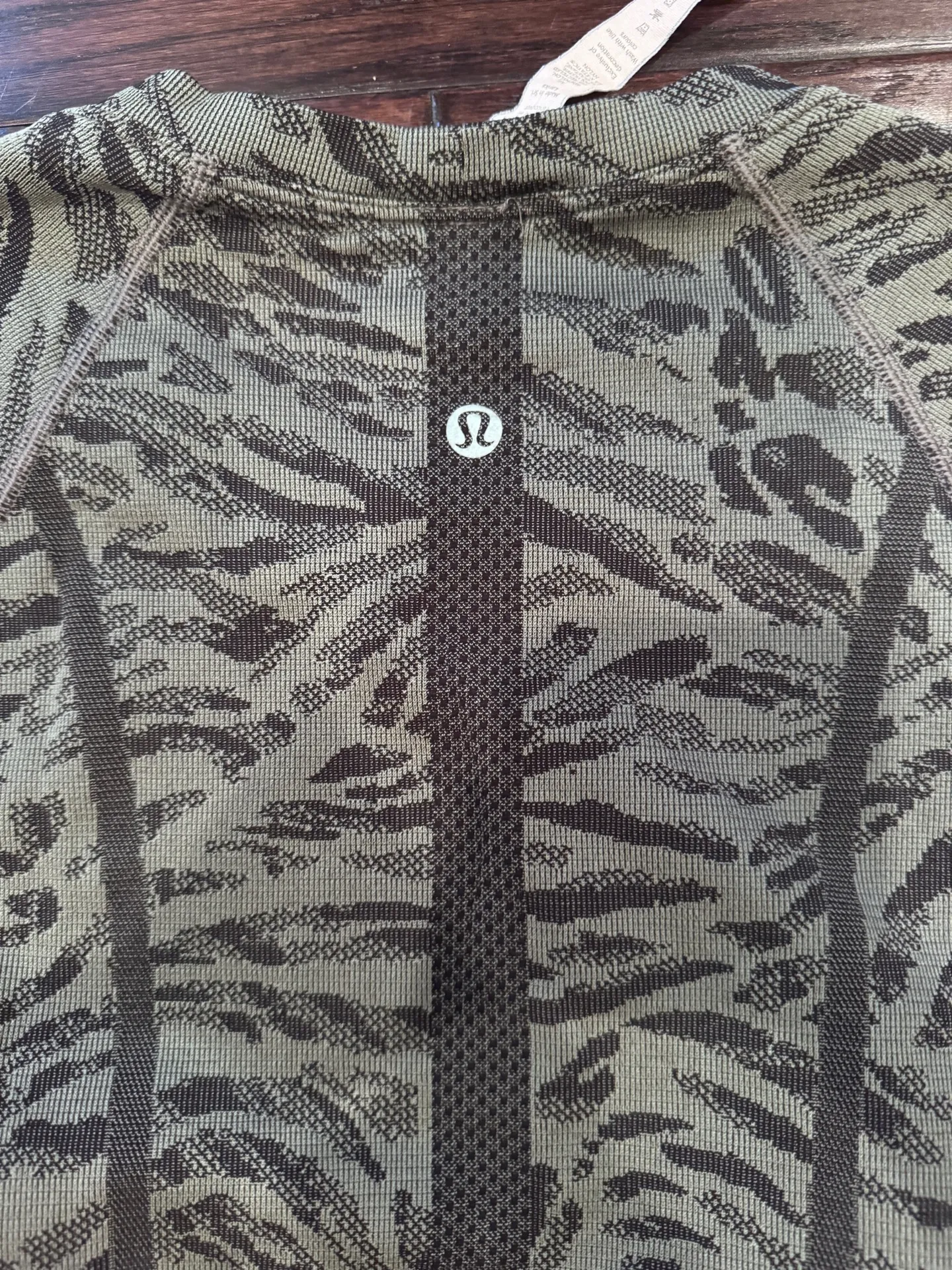 Lululemon  Swiftly Short Sleeve Tech - Image 5