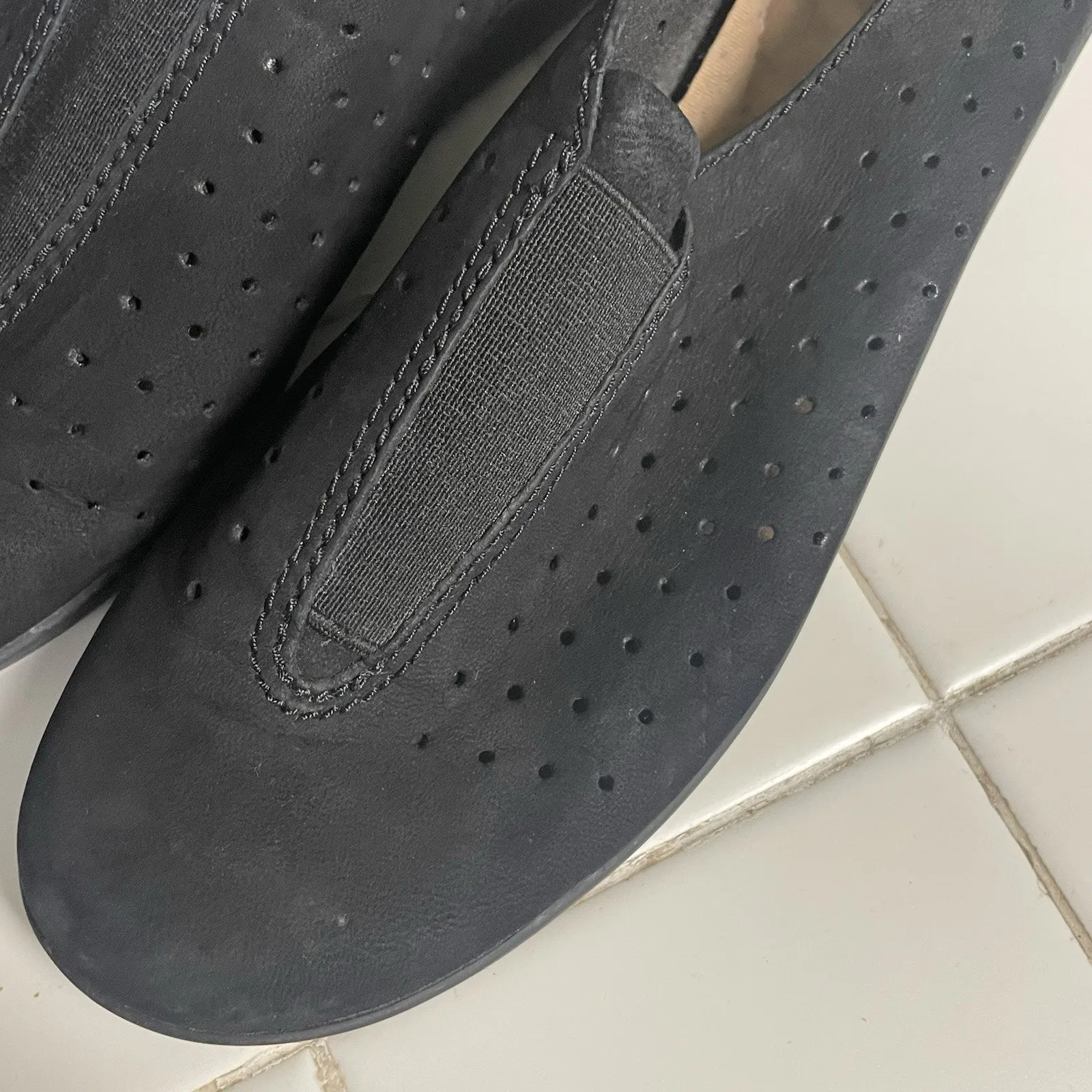 Clarks Leather Medora Gemma Slip On Cushion Shoes Lot of 2 Black Blue Size 6 - Image 2