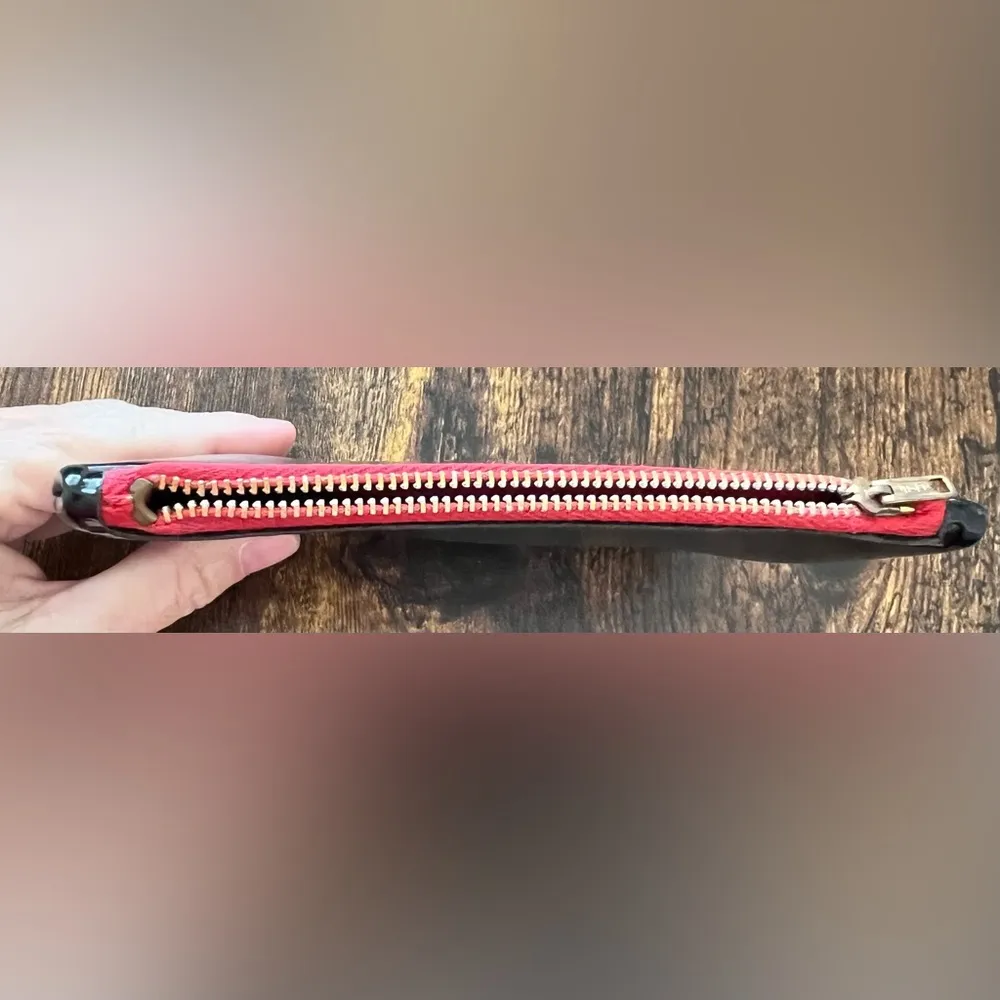 VINTAGE: ladies Made in France satchel handbag - Image 16