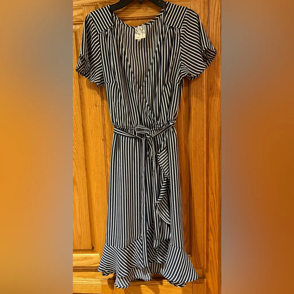 Naif by Anthropologie‎ Blue & White Stripe V - Image 3