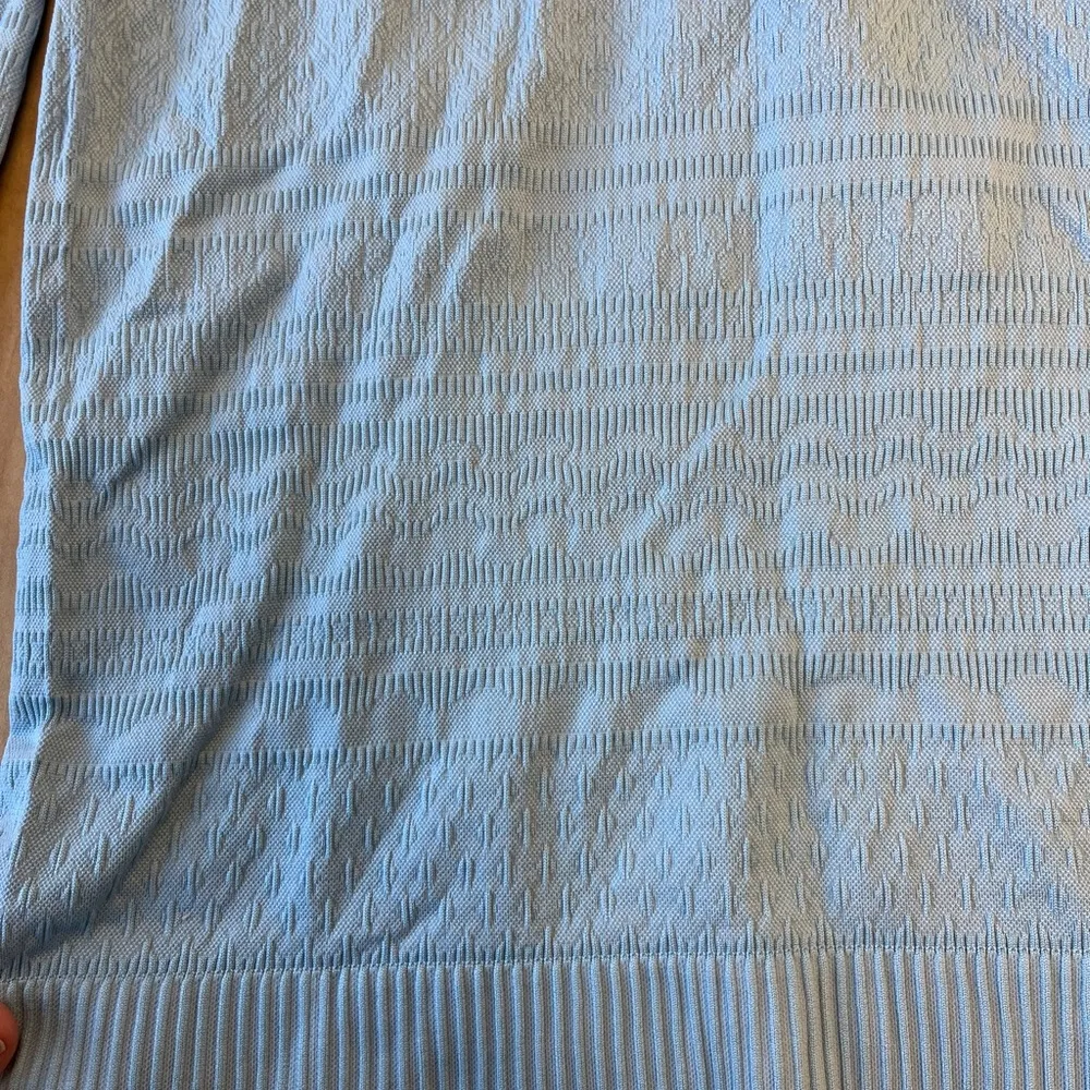 LULULEMON Rest Less Blue Haze Long Sleeve Texhnical Layer Sz 2 - Image 9