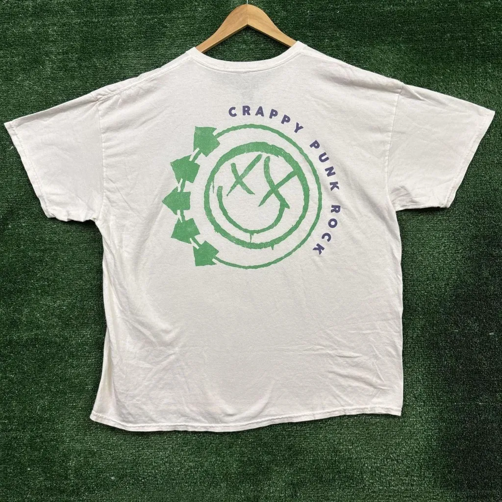 Blink-182 Crappy Punk Rock Oversized Band T-Shirt Size S/M  - Image 3