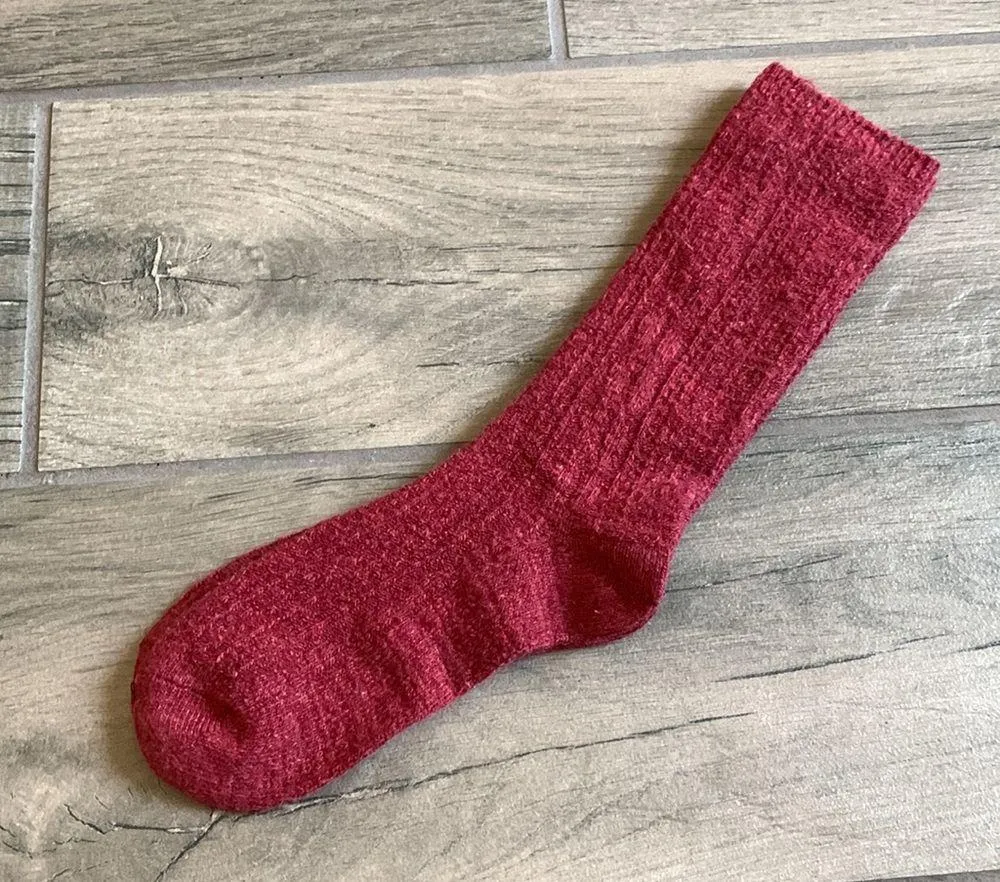 Burgundy crew socks - Image 4