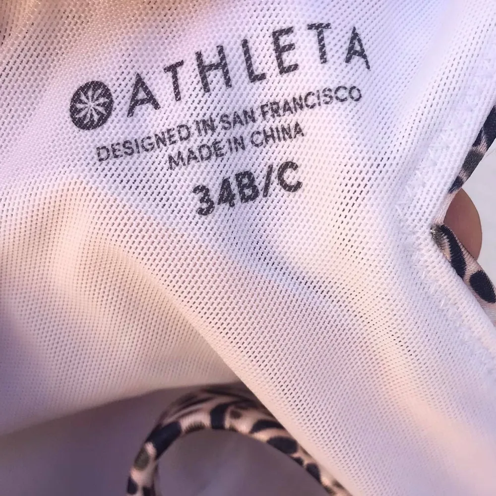 ATHLETA 34B/C tank top - Image 3