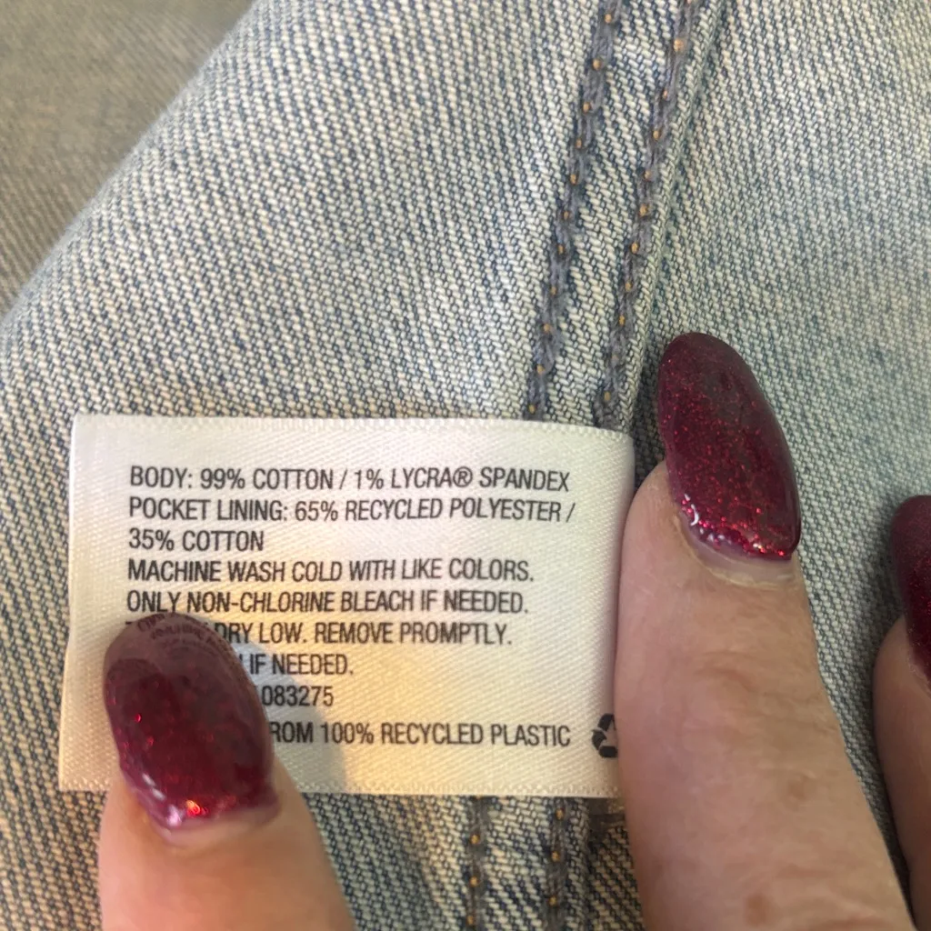 Universal Thread hand painted  Jean Jacket with Sailor Moon design - Image 13