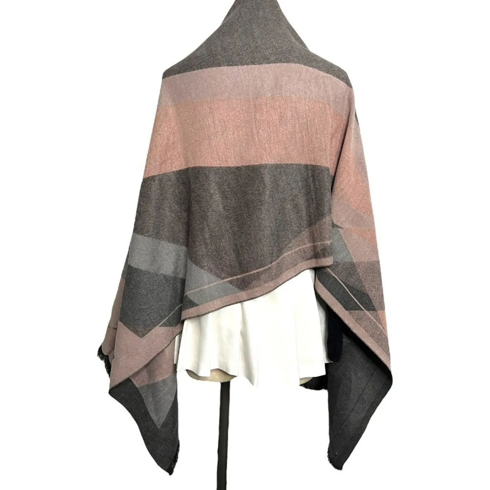 SOIA & Kyo Larisa Scarf Wrap Shawl in Rose and Charcoal Gray Blanket Scarf - Image 4