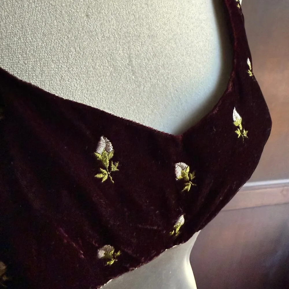 RAMPAGE | 90s Vintage embroidered velvet bodice satin skirt gown | Size 9 - Image 4