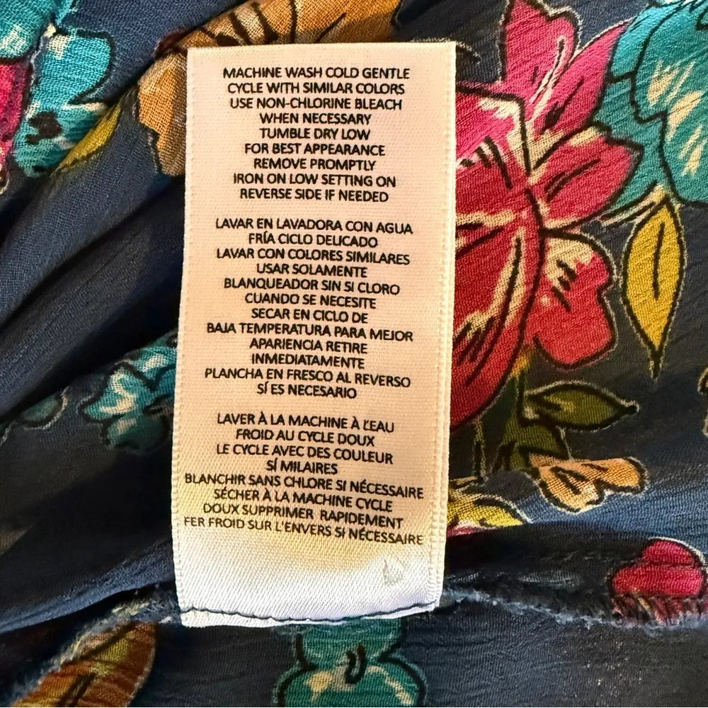 Kut from the Kloth Floral Blue Long Roll Tab Sleeve Sheer Button Down Size L - Image 5