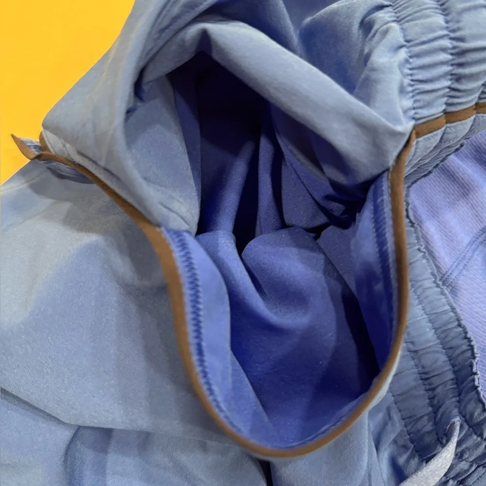 Lululemon Lightweight Relaxed Short 3 Long Liner Size 12 NWT - Image 7