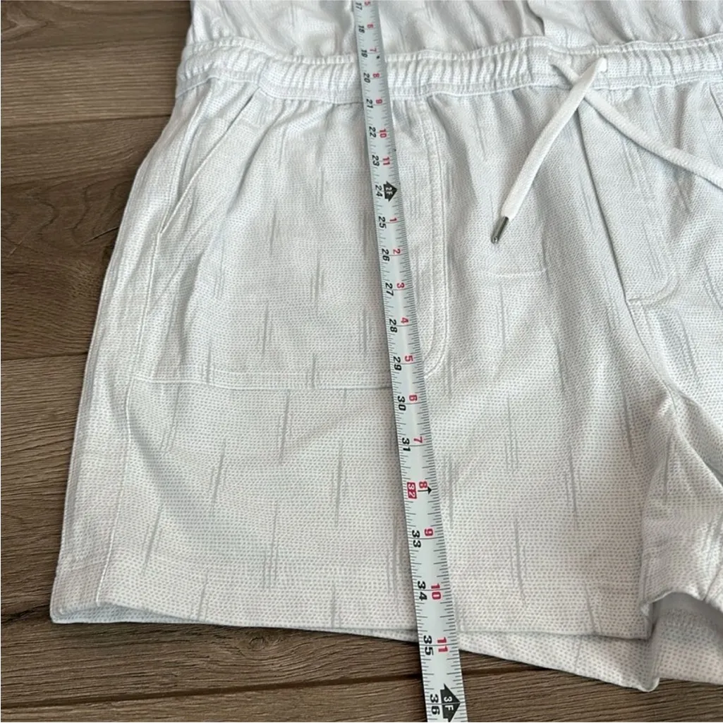Athleta Farallon Romper Shorts Sleeveless White Printed Front Snap Size 1X - Image 7