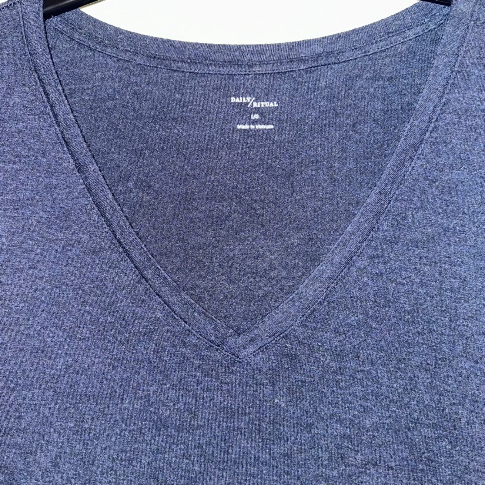 Daily Ritual Women's Navy Blue V - Image 3