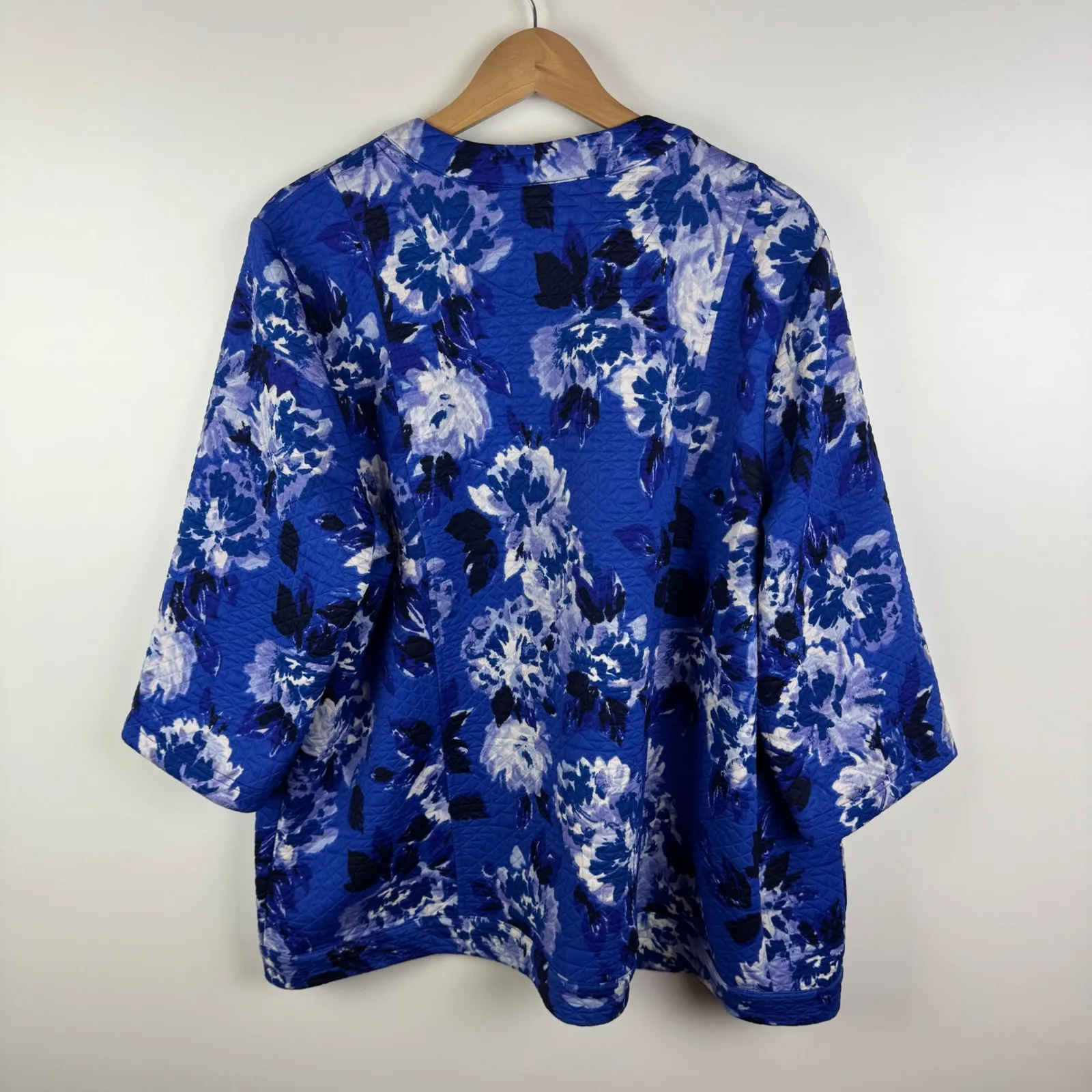 Isaac Mizrahi Live! Floral Quilted Kimono Jacket Size 1X Blue Open Front Boho - Image 3