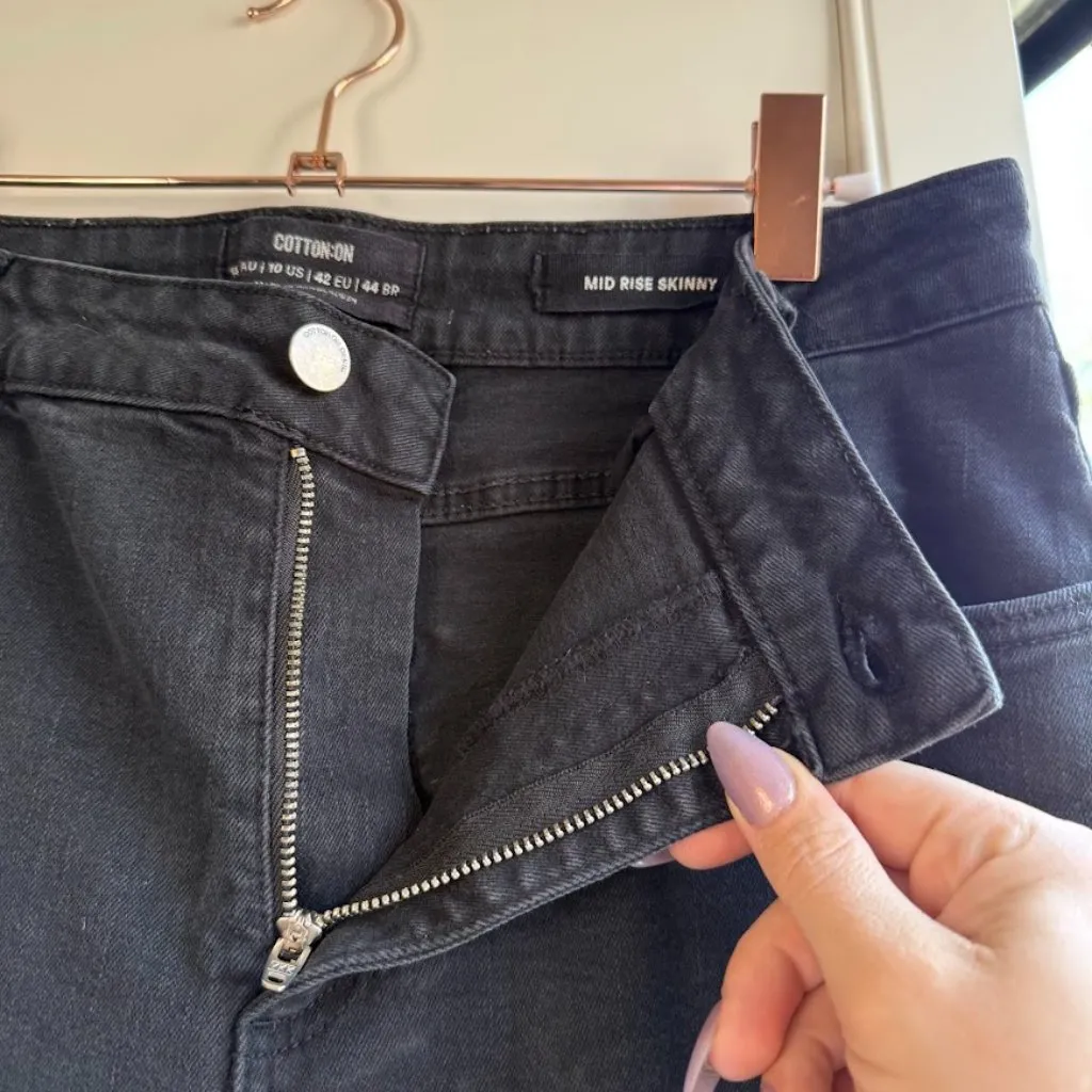 Cotton:On midrise stretch skinny jeans in black size 10 - Image 3
