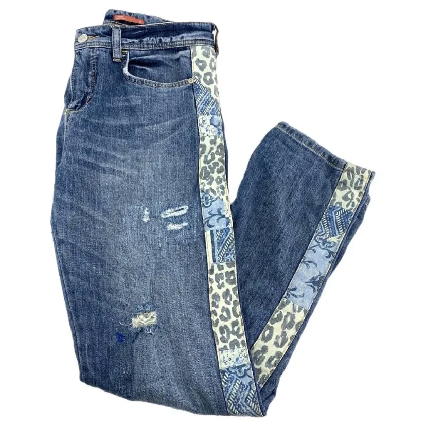 PILCRO Boyfriend Leopard Print Jeans - Image 2