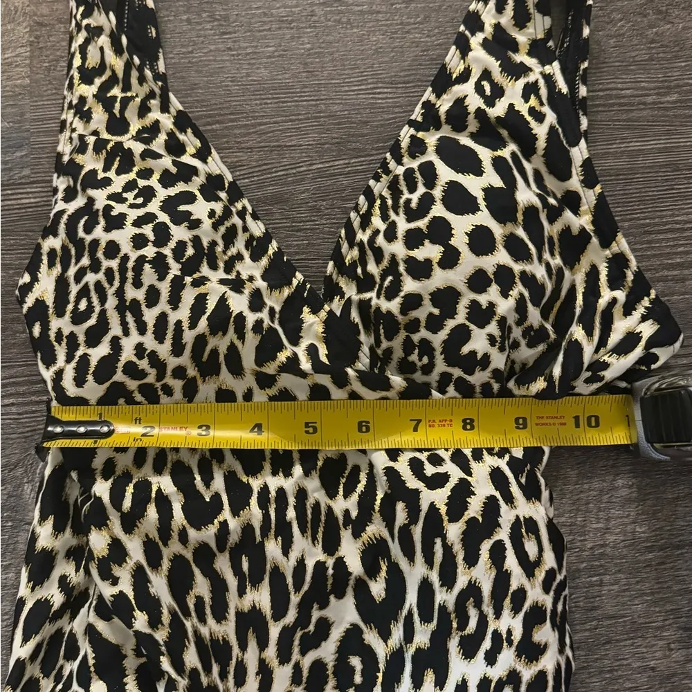 Carmen Marc Valvo Cheetah V Neck Surplice One Piece Bathing Suit Swimsuit swim 4 - Image 5