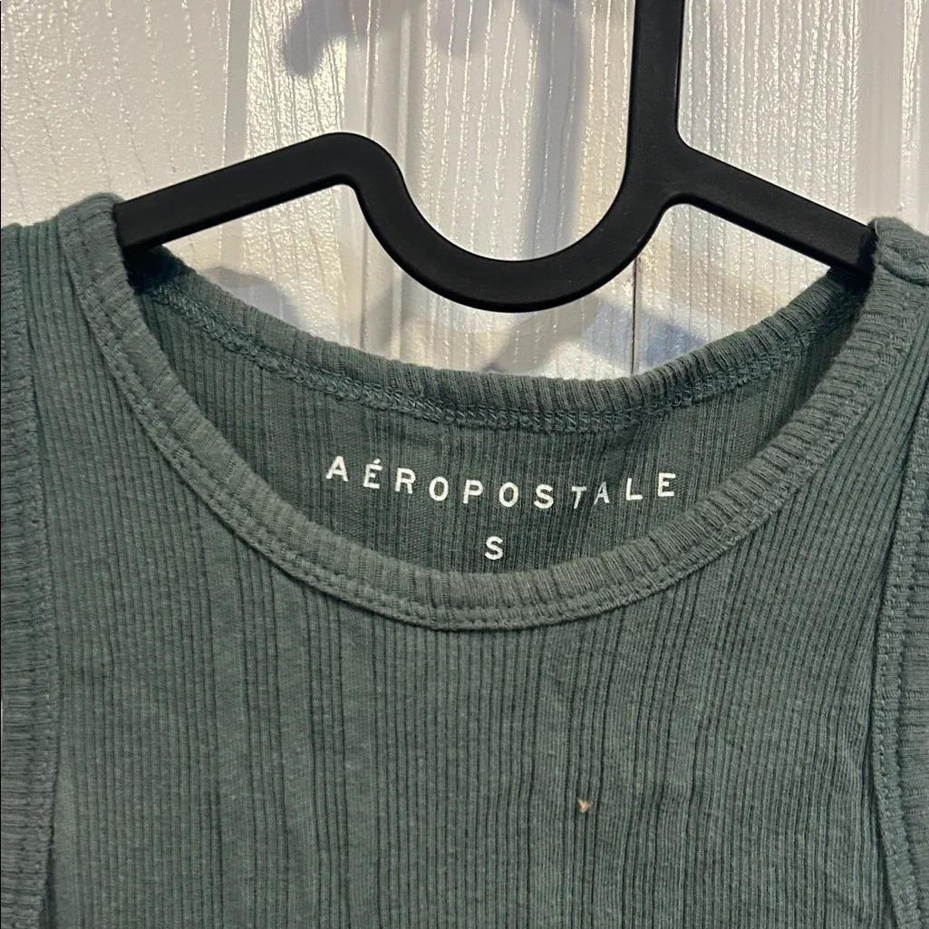 Aeropostale Dark Green Sleeveless Tank Top - Image 2