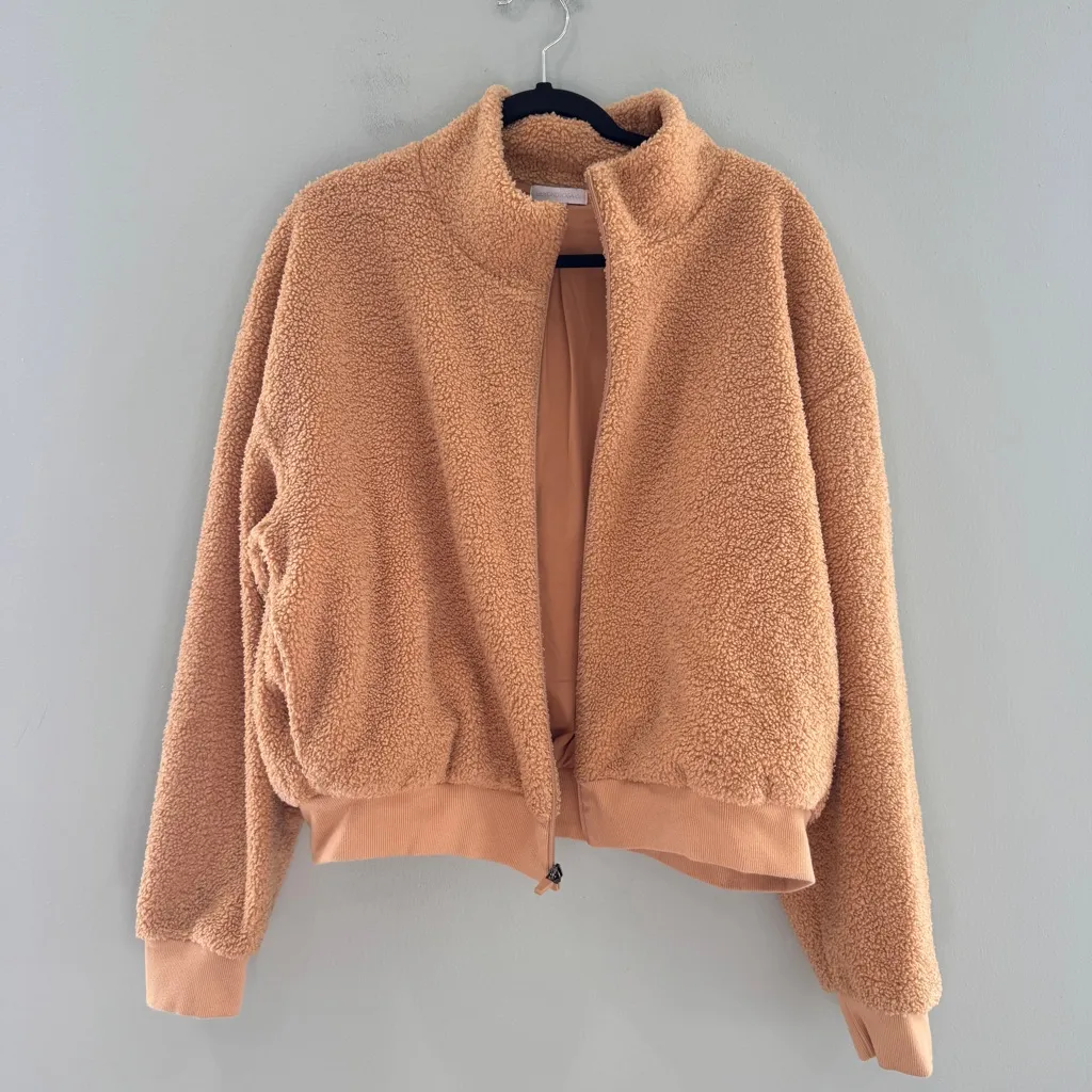 Beyond Yoga Brave The Elements Sherpa Bomber Butterscotch Large - Image 7