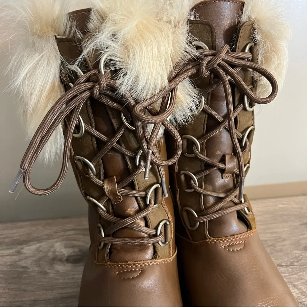 Ugg Aya Waterproof Leather Fur Trimmed Tall Boots Sheepskin Lined Women’s Size 7 - Image 6