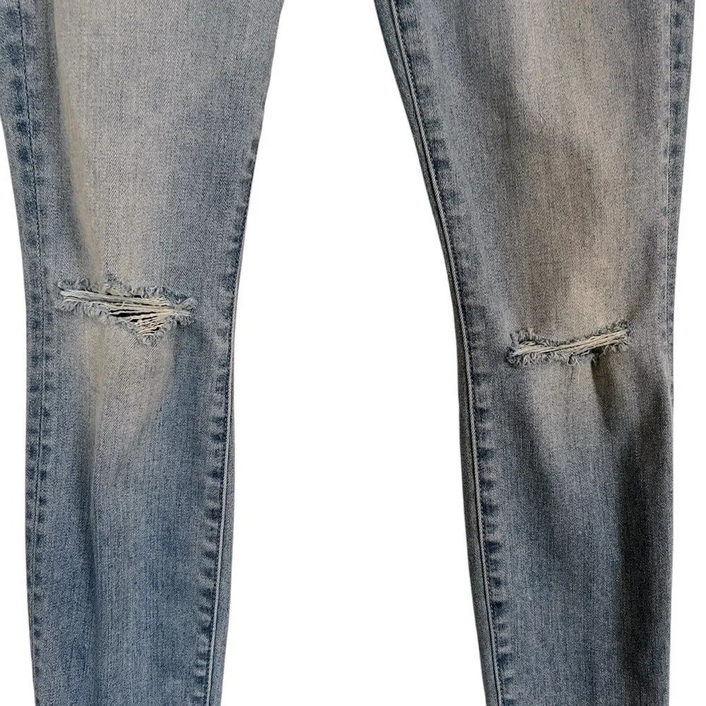 MOTHER The Stunner Ankle Fray Size 24 Hit The Jackpot Light Wash Blue Distressed - Image 5