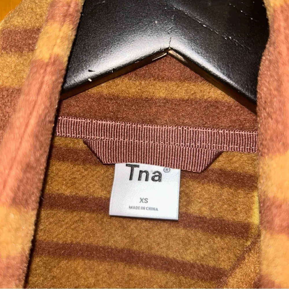 Aritzia TNA 1/4 zip Plaid Pullover Fleece W/Pockets Sz XS-EUC - Image 3