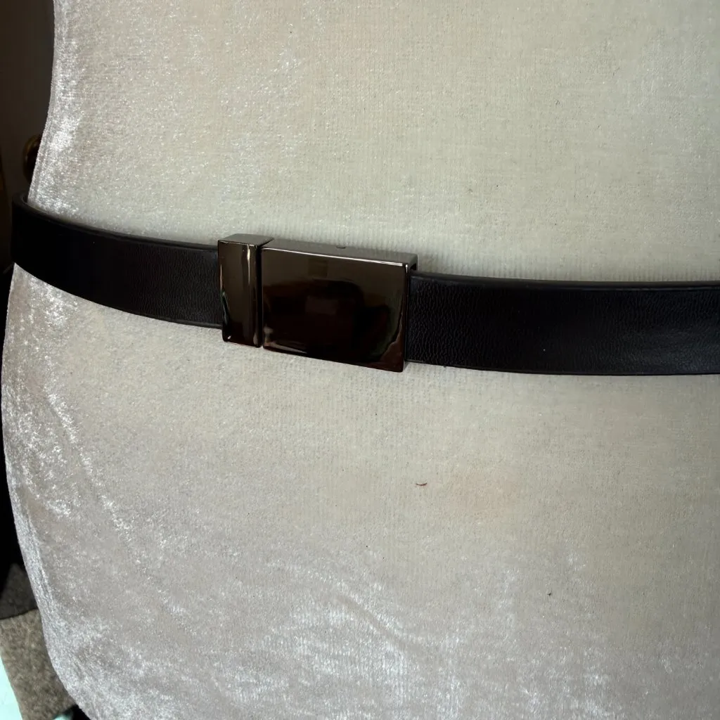 Women's push button black leather belt small 31" Length - Image 7