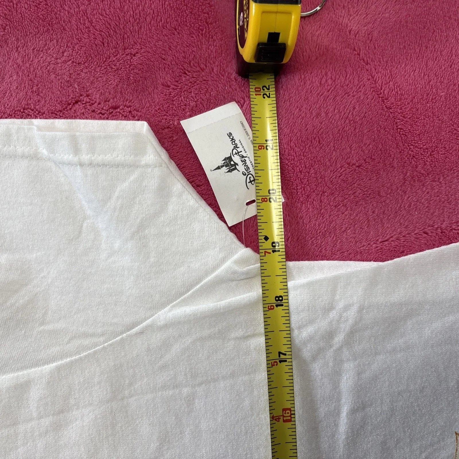 Disney Epcot International Food And Wine Festival 2014 White T-shirt Medium - Image 7