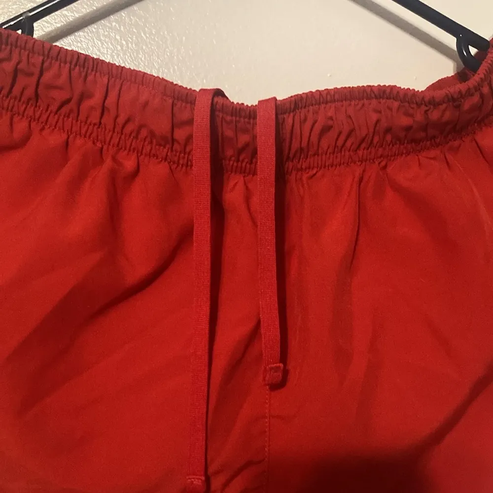 Nike Dri-Fit Women Size Medium Red/White Shorts - Image 3