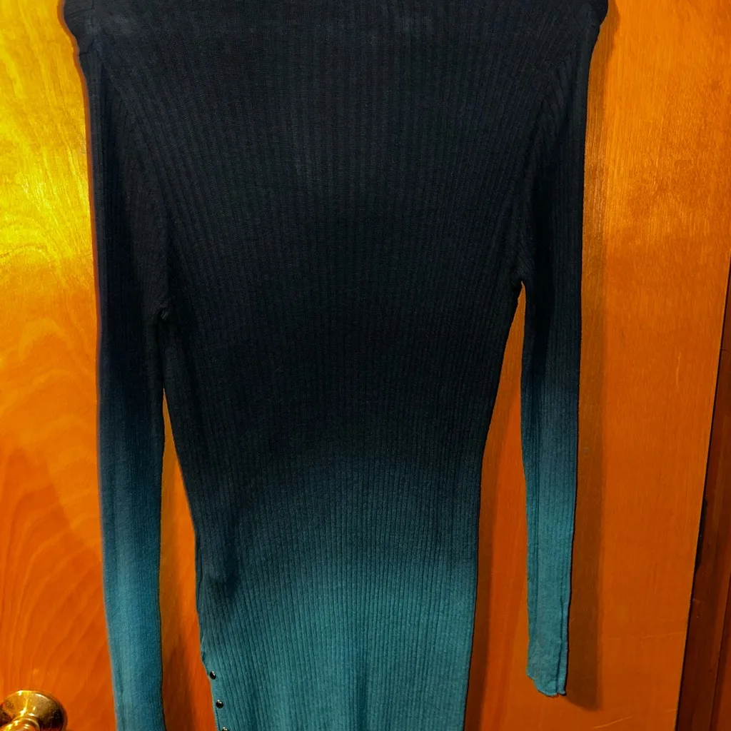 Rock & Republic Ombré Keyhole Studded Long Sleeve High Low Blue XL Sweater - Image 6