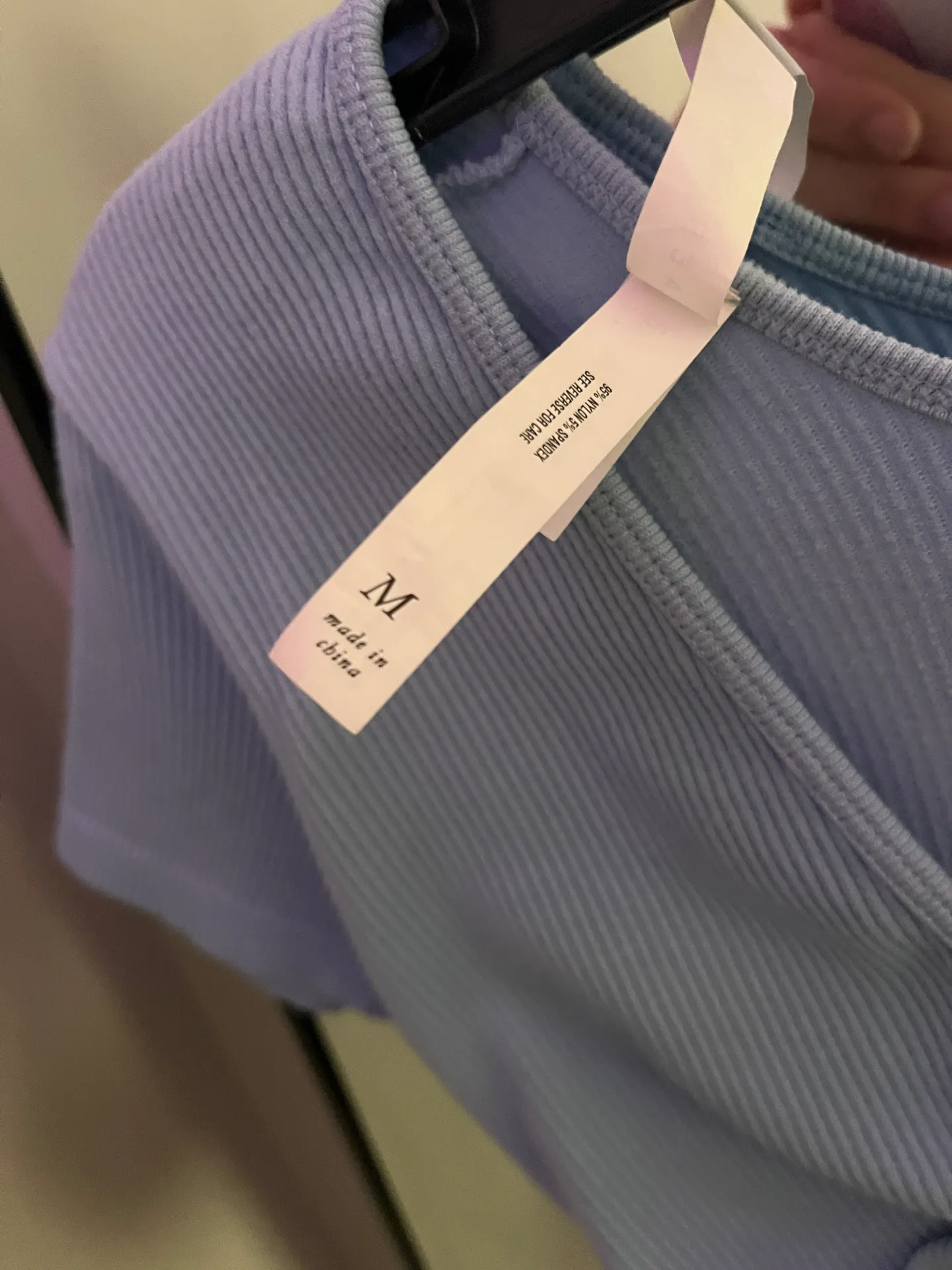 cropped open back tee - Image 4