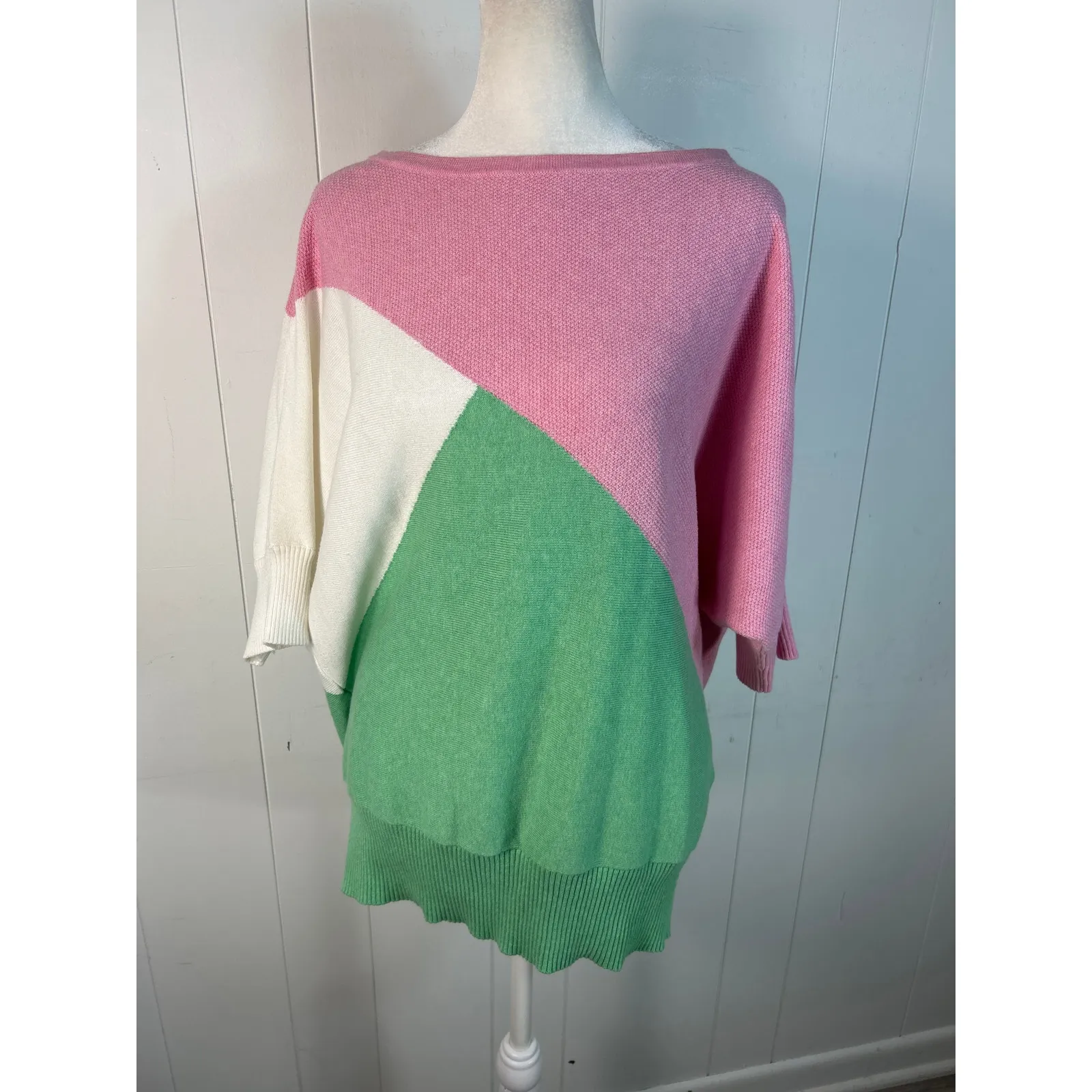 Marble light pink and green batwing Cotton relaxed sweater. Women's Size S - Image 2