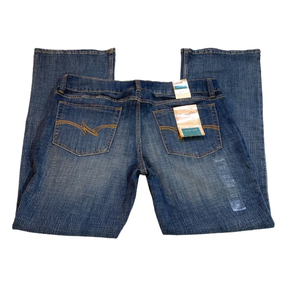 Women's Wrangler Mid Rise Boot Cut Denim Jean 17 x 32 NEW NWT - Image 5