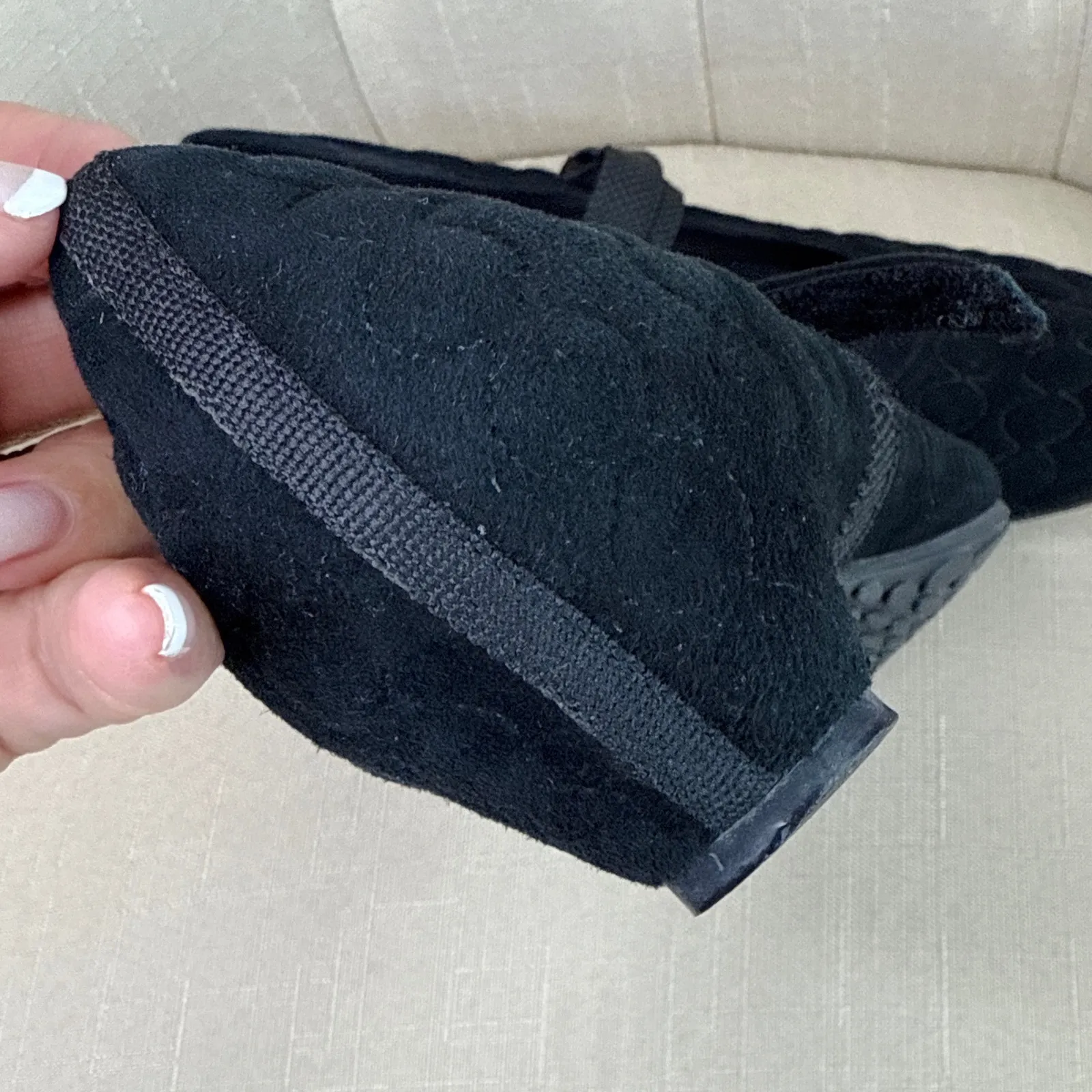 TSUBO Women's Juba‎ Suede Leather Quilted Mary Jane Kitten Heels Size 8 Black - Image 6