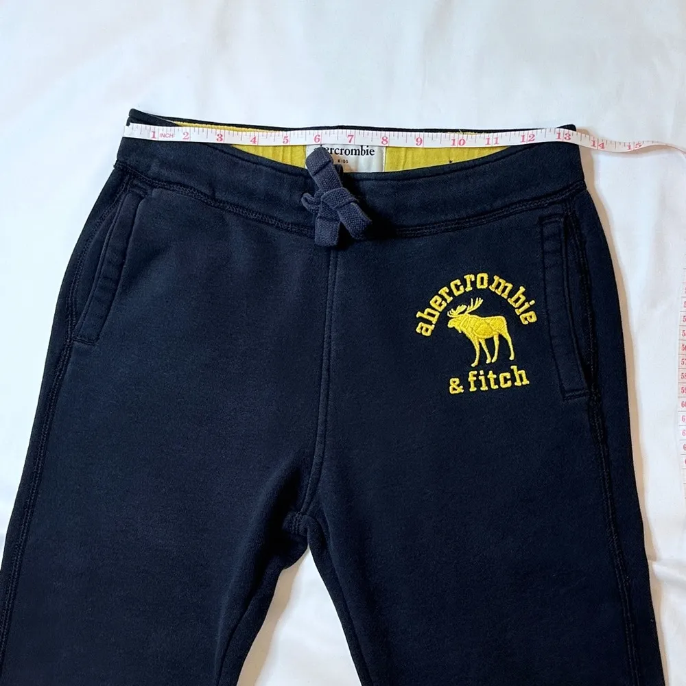 Vintage Y2K Abercrombie Straight Leg Sweats - Navy/Yellow - Kids L (Women's XS) - Image 11