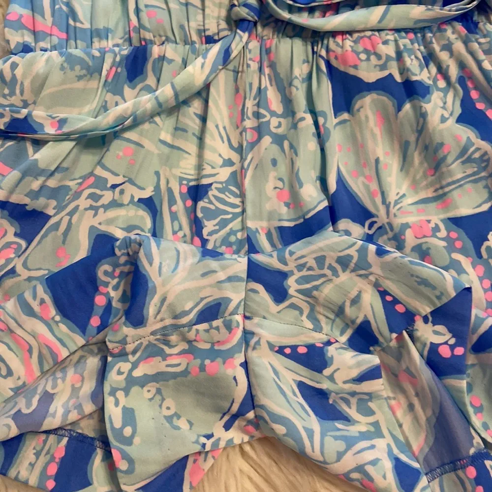 Lilly Pulitzer Romper size XS excellent condition adjustable sting length 25” - Image 7