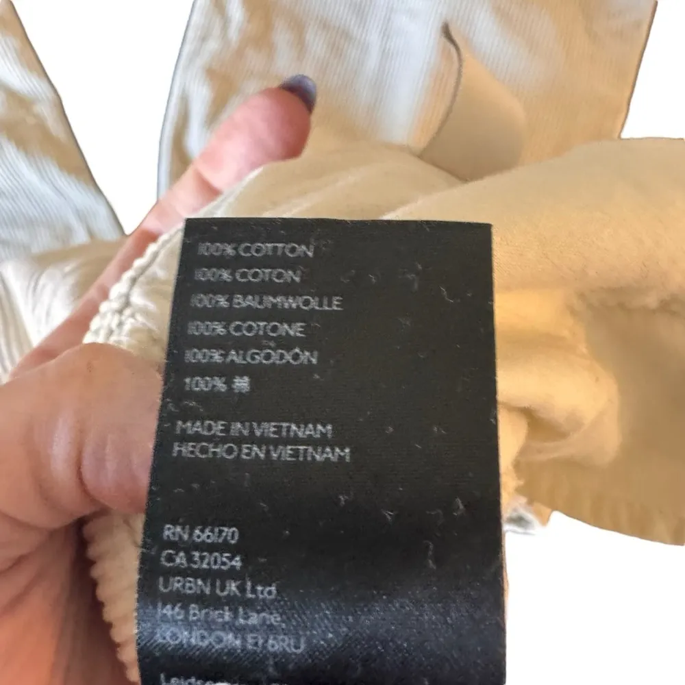 Urban Outfitters - High & Wide Corduroy  Cream Y2K Grunge Wide Leg Pants Sz 31 - Image 9