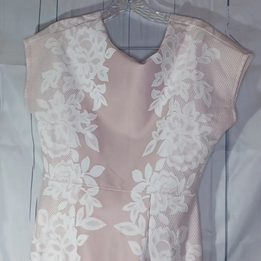 Enfocus Studio Lace dress - Image 3