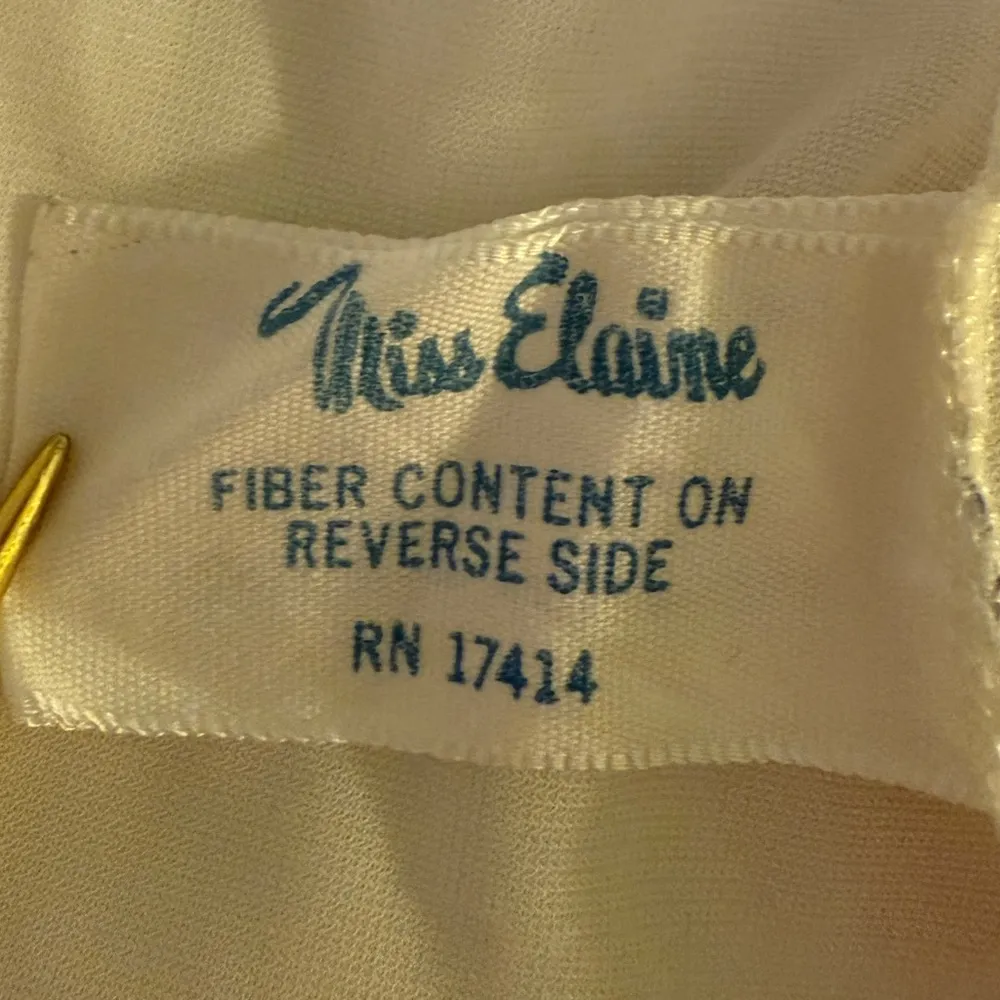 Miss Elaine Off White Sheer Vintage Embroidered Bridal Nightgown Chemise 1950? Size M - Image 3