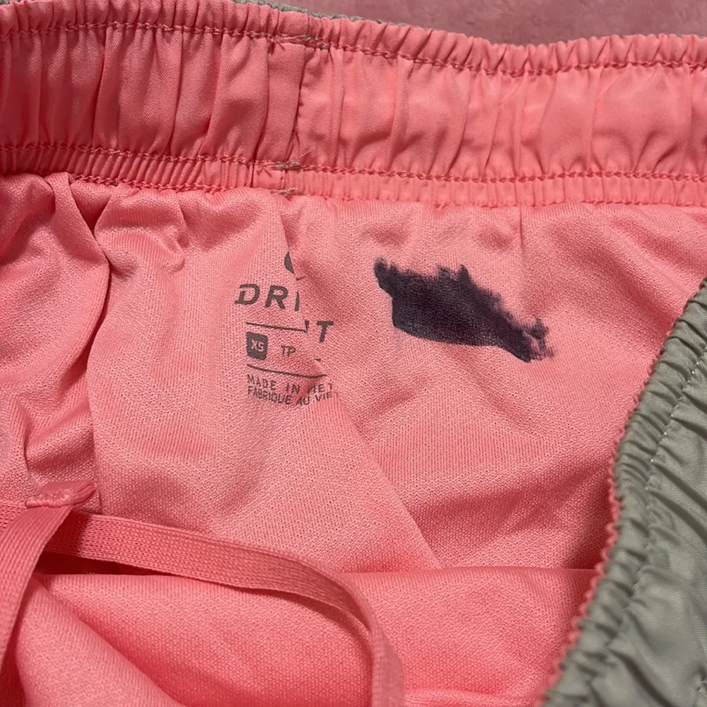 Nike XS shorts - Image 2