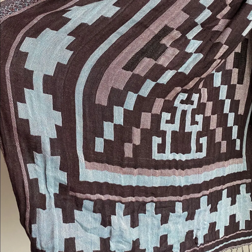 MICHAEL STARS Aztec Geometric Patterned Scarf with Tassels Blue Brown - Image 2