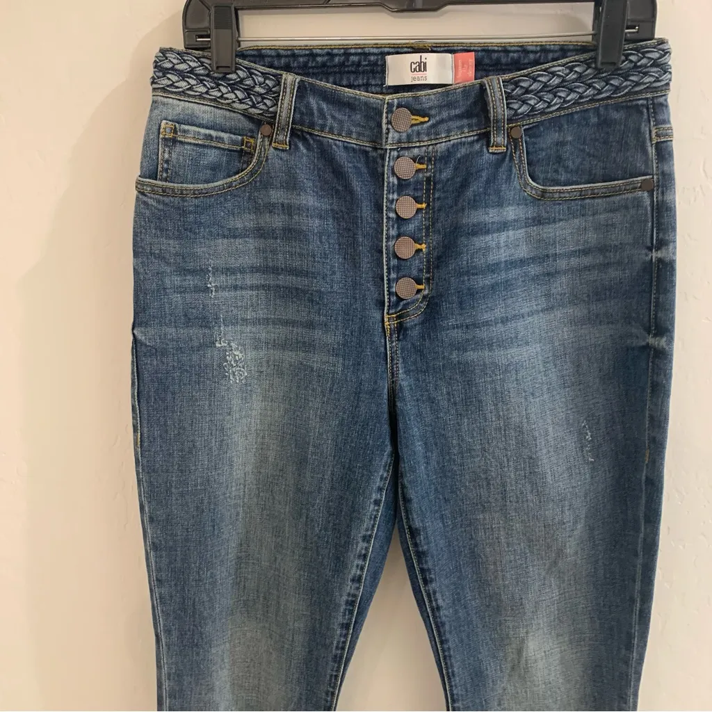 EUC CAbi Button Fly Skinny Distressed Jeans Style 5694 Size 8 - Image 4