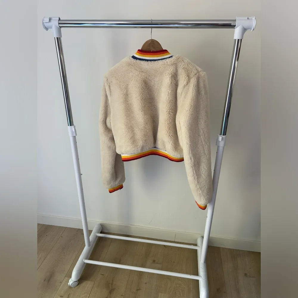 Spiritual Gangster Furry Bomber Jacket‎ Size Medium - Image 6